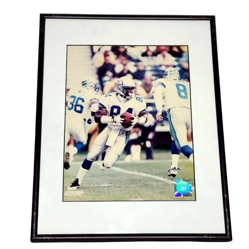 Joey Galloway Autographed NFL Seahawks 8x10 Photo Framed